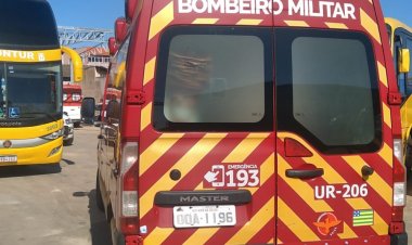 Jovem de 23 anos fica gravemente ferido ao cair  de 5 metros de altura