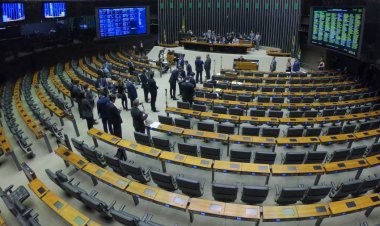 As “velhas raposas” preparam a volta ao Legislativo