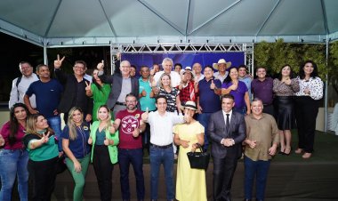 PSC oficializa apoio à reeleição do governador Ronaldo Caiado