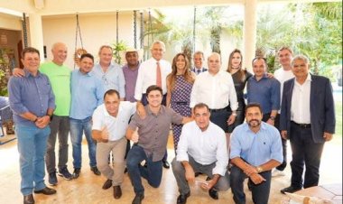 Candidatos à reeleição, Caiado e Ibaneis selam parceria nas cidades do Entorno do DF