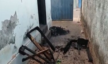 Casa pega fogo e fica destruída após criança de 3 anos brincar com isqueiro, em Anápolis