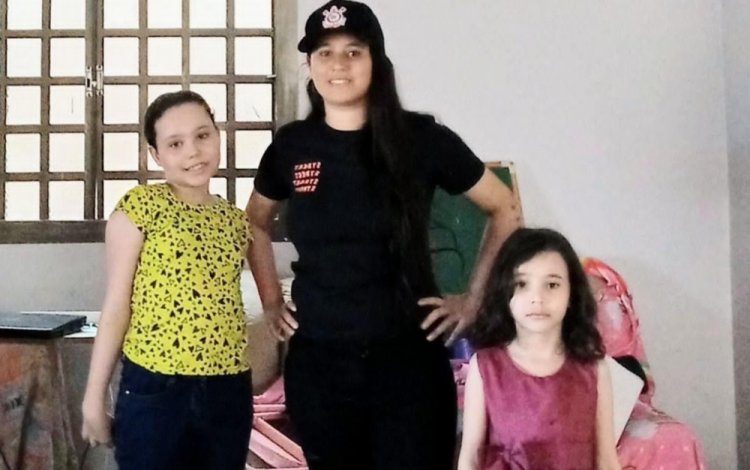 Mãe que confessou ter matado as filhas não demonstrou arrependimento e alegou que 'fez bem' às crianças, diz delegado