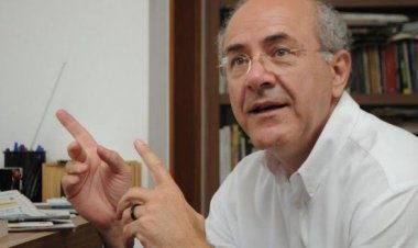 Agência Brasil Central repudia posicionamento  de Mauro Rubem e acusa vereador de 'fakenews'