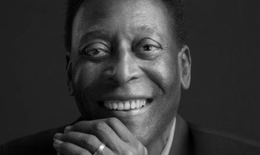 Morre Pelé, o atleta do século  e Rei do futebol