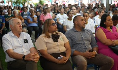 Governo de Goiás inaugura colégio militar em Cristalina