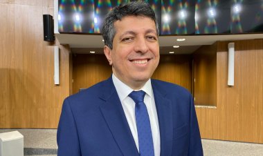Alessandro Moreira toma posse como deputado estadual por Goiás e é bastante prestigiado por apoiadores e amigos