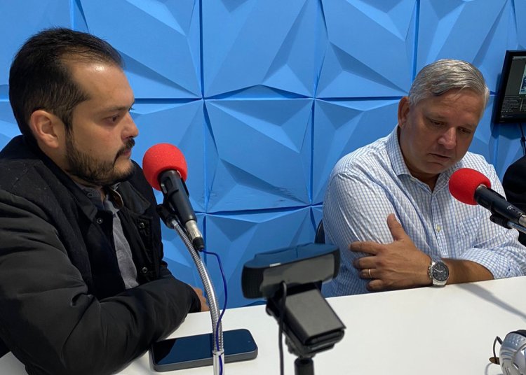 Prefeito Gustavo Marques concede entrevista para a Rádio Lance FM e fala  sobre as obras e ações que estão sendo executadas - Panorama da Notícia