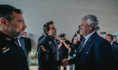 Caiado destaca reciprocidade entre forças de segurança durante posse do novo superintendente da PRF em Goiás