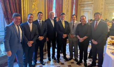 Caiado participa de reunião sobre reforma tributária na sede da OCDE, em Paris