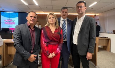 Vereador Hermes Costa representa Câmara Municipal de Formosa em Audiência Pública na ALEGO