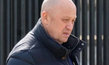 Líder rebelde morre em acidente aéreo na Rússia