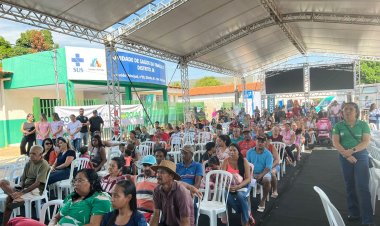 Câmara Mais Perto do Povo realizou diversos serviços à população de Formosa