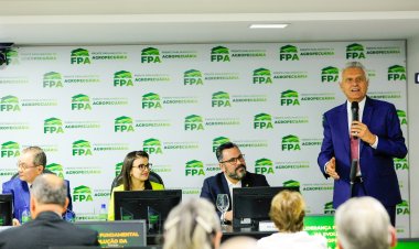 Em Brasília, Caiado é homenageado pela Frente Parlamentar da Agropecuária