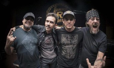 1⁰ Moto Rock, em Goiatuba, reúne motociclistas de várias regiões e tem shows de bandas  goianas e  nacional