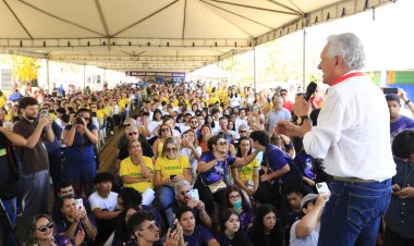 Caldas Novas 112 anos: Caiado realiza entregas e recebe homenagem na cidade