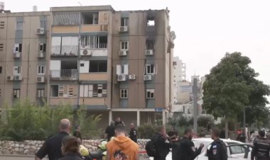 Ataque aéreo atinge prédio e deixa três feridos em Tel Aviv