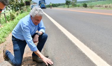 Caiado entrega 100 km de rodovias novas e benefícios sociais em Goianésia