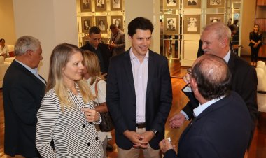 Em visita a Goiás, embaixadora da Dinamarca elogia trabalho do Hecad