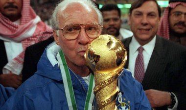 Lenda do futebol mundial, Zagallo morre aos 92 anos