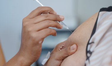 Governo de Goiás alerta população sobre importância de completar esquema vacinal contra monkeypox