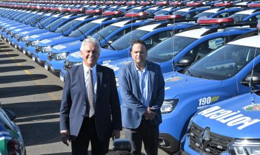 Caiado entrega 3.061 viaturas zero km para as forças de segurança pública