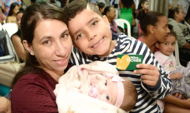 Goiás Social entrega mais de 4,2 mil benefícios do Mães de Goiás em cinco municípios