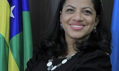 Simone Ribeiro é eleita primeira prefeita de Formosa e faz história no Município