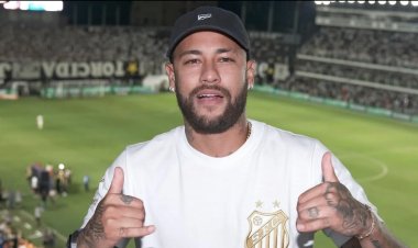 Santos corre nos bastidores para contratar Neymar