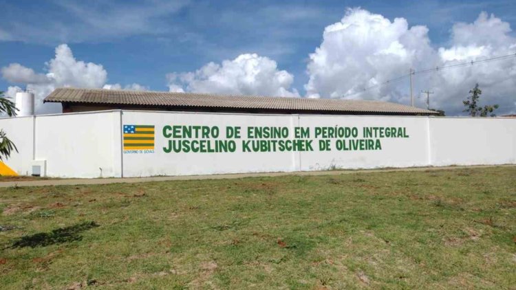 Programa Ouvir e Acolher da Seduc/GO premia educadores da rede estadual de ensino