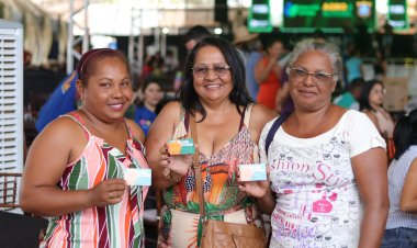 Governo de Goiás investe na agricultura familiar e beneficia produtores de Planaltina com Crédito Social