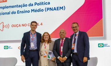 Fátima Gavioli apresenta ações do Novo Ensino Médio de Goiás em evento nacional de Educação