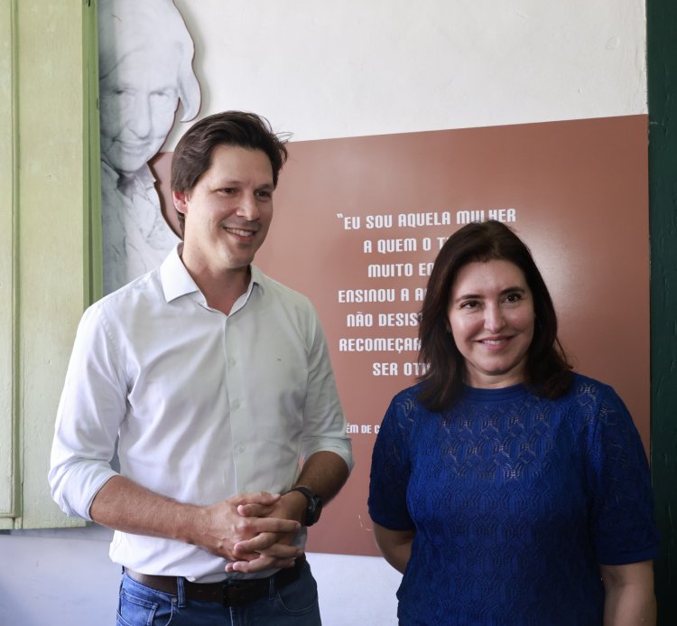No museu de Cora, Daniel Vilela e Simone Tebet destacam força da mulher goiana