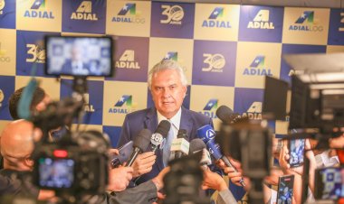Caiado destaca bom momento da economia goiana na posse da nova diretoria da Adial