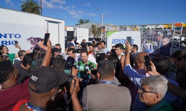 6ª edição do “Deputados Aqui” leva serviços gratuitos e homenagens à população de Formosa (GO)