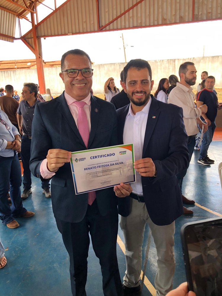 6ª edição do “Deputados Aqui” leva serviços gratuitos e homenagens à população de Formosa (GO)