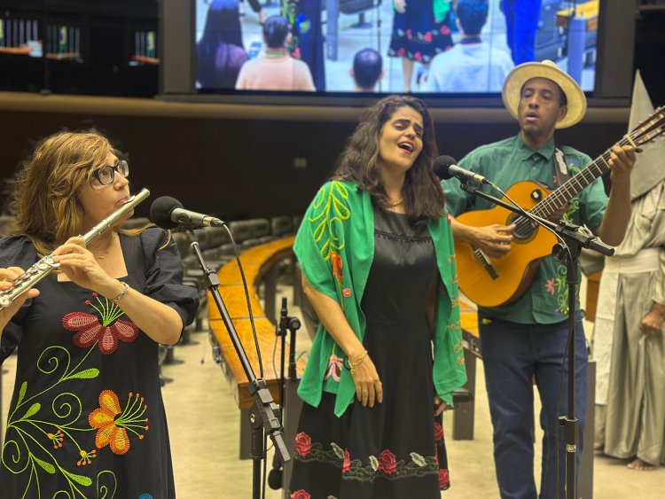 Procissão do Fogaréu, tesouro cultural de Goiás, é homenageada no Congresso com representação do Governo do Estado