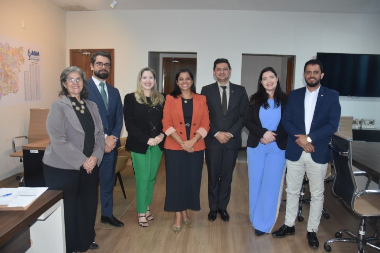 Diretoria da OAB de Formosa se reúne com a prefeita Simone Ribeiro para fortalecer parcerias institucionais e políticas públicas de cidadania