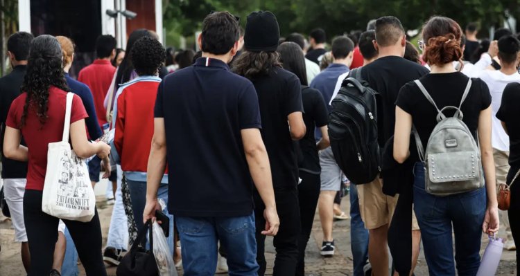 Enem 2025 será nos dias 9 e 16 de novembro; inscrições começam na segunda-feira