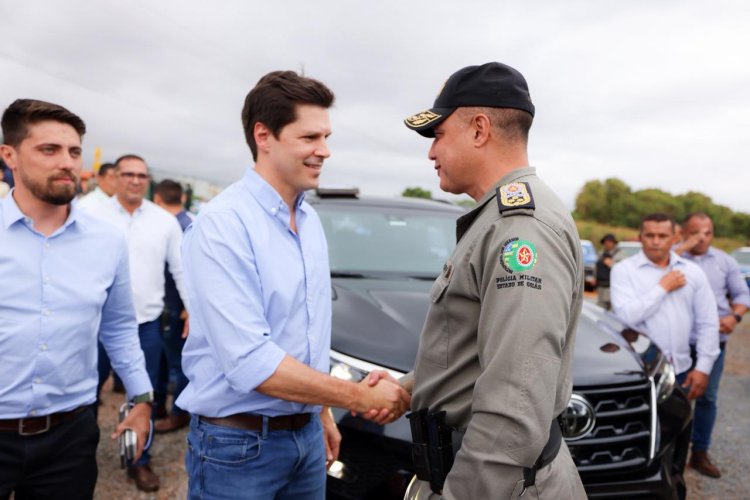 Daniel Vilela entrega Batalhão Rural da PM em Valparaíso e anuncia investimentos em segurança pública