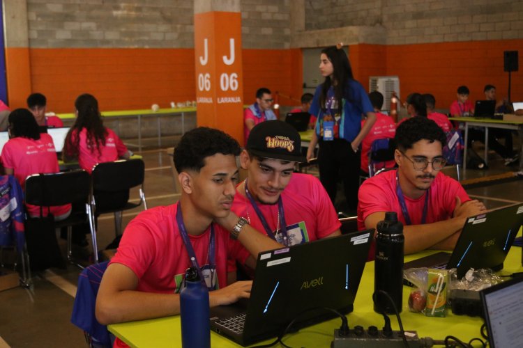 Vencedores da Olimpíada de IA Aplicada garantem vaga para intercâmbio na Inglaterra