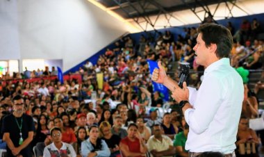 Daniel Vilela amplia atendimento habitacional em Formosa com entrega de 767 novos benefícios