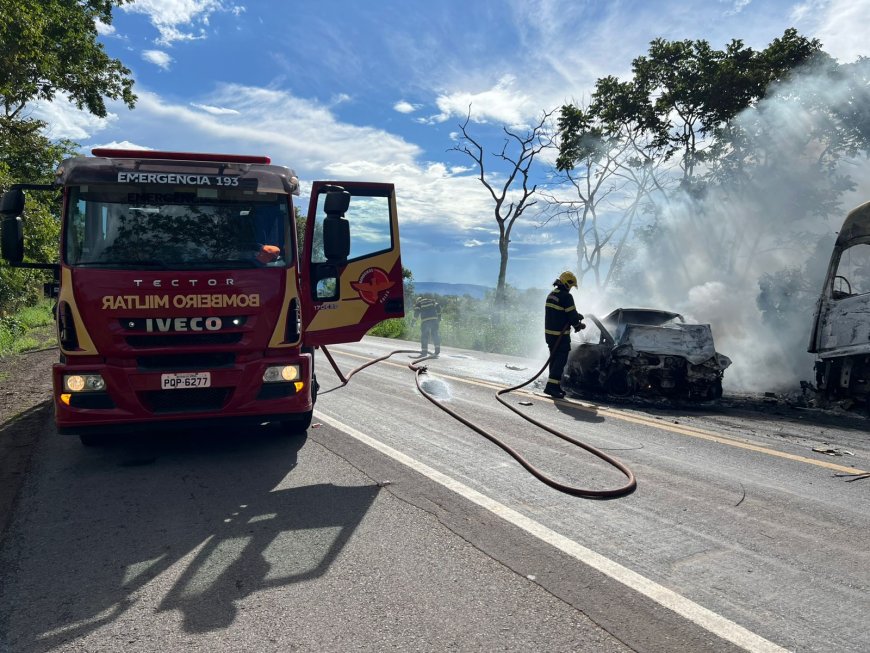 Grave acidente na BR-020 deixa dois mortos em Formosa (GO)