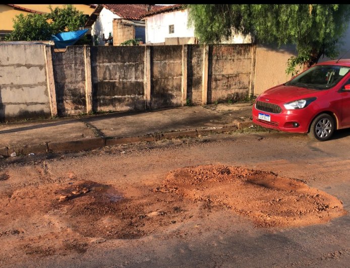 Moradores denunciam avanço de buracos e cobram soluções para infraestrutura em Formosa (GO)