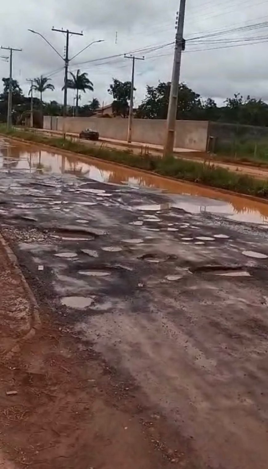 Moradores denunciam avanço de buracos e cobram soluções para infraestrutura em Formosa (GO)
