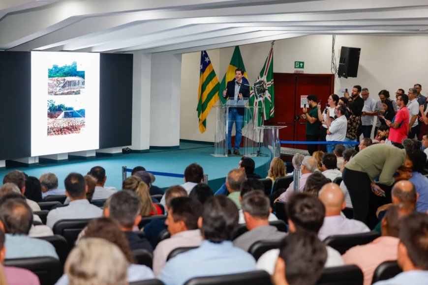 Daniel Vilela lança 212 obras em 44 municípios goianos