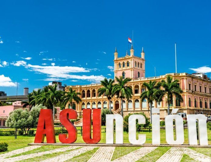 Unicive promove intercâmbio cultural em parceria com a Universidad Columbia del Paraguay
