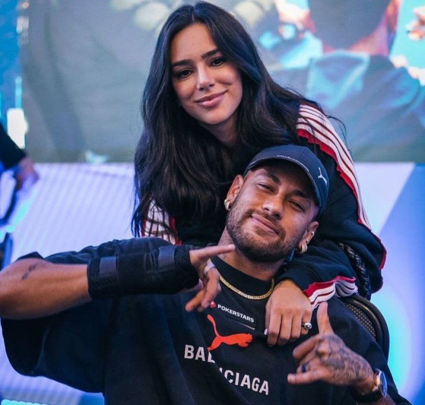 "O Brasil pediu por você", escreve Bruna Biancardi à Neymar após convocação