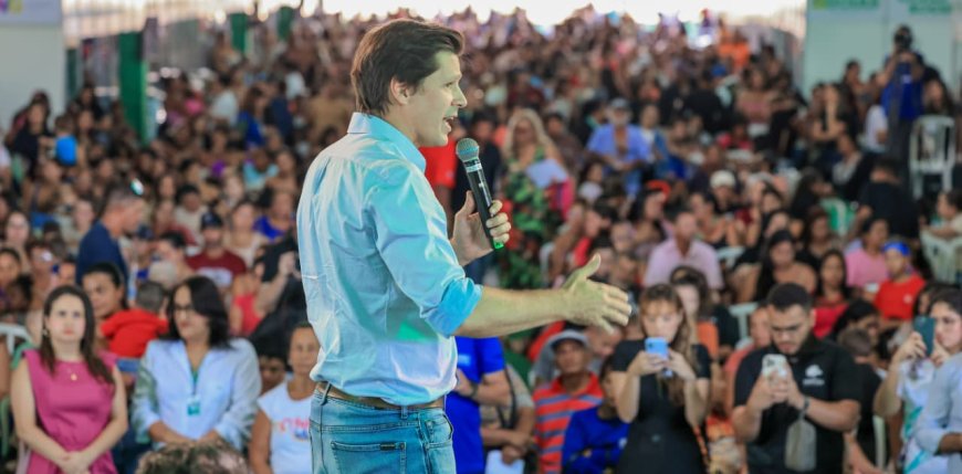 Daniel Vilela e Iara abrem Goiás Social em Formosa com entrega de benefícios e serviços