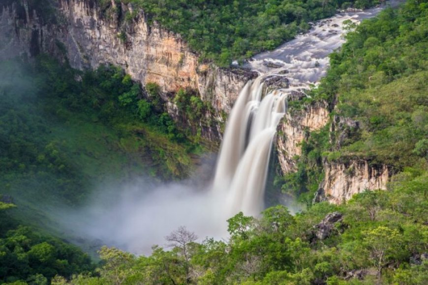 Turismo registra terceira maior alta do país e setor de serviços cresce em Goiás