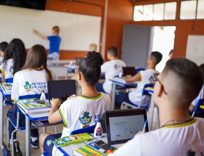 Goiás conquista o 1º lugar do país na Redação do Enem 2025 entre as redes estaduais